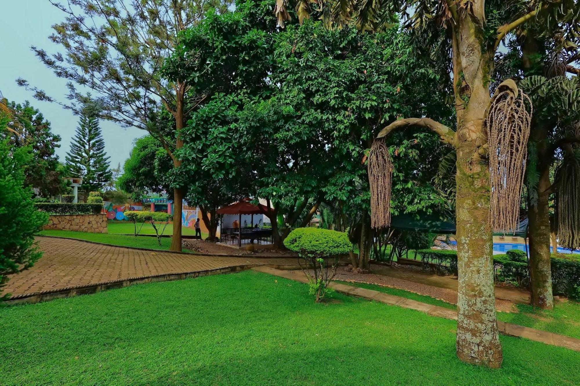 Shine Country Resort Hotel Naziba Exterior photo